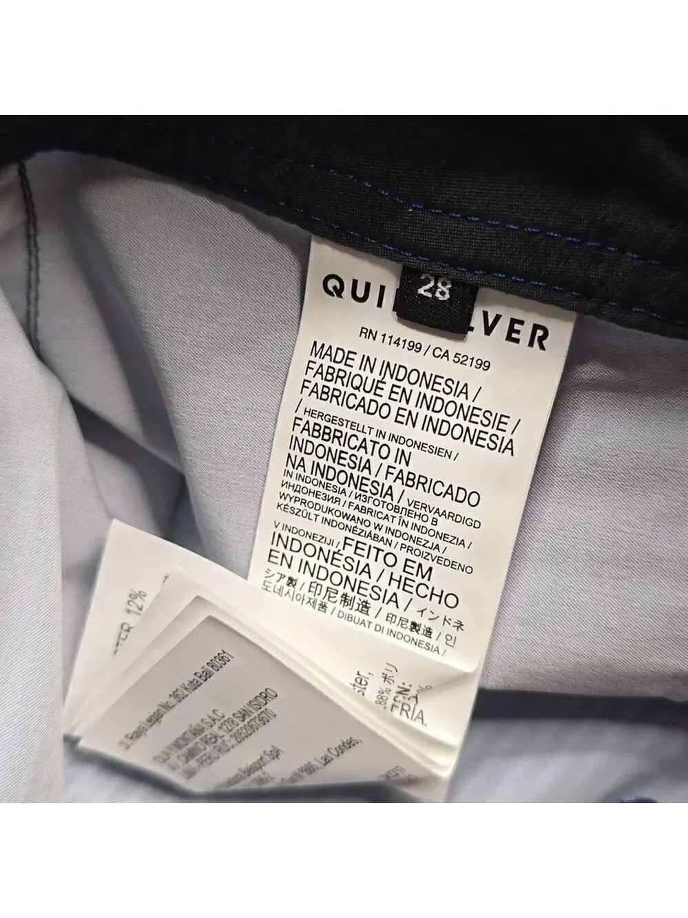 656 NWT Quicksilver Surfsilk Massive 20